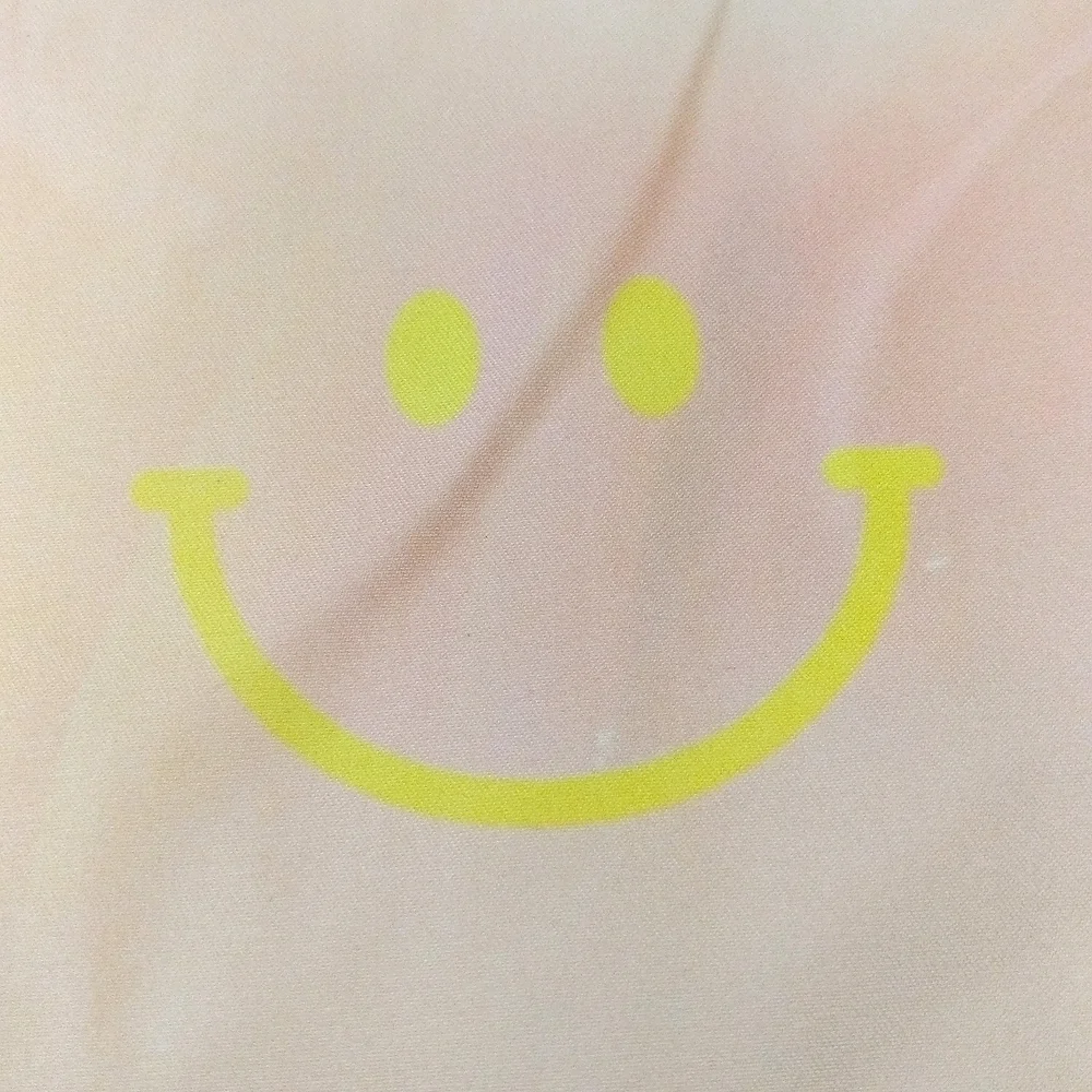 ipsy Happy Vibes Tie Dyed Pastel Smiley Face Glam Bag Plus January 2022